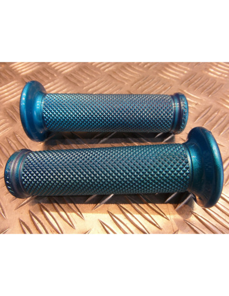 paire de poignee revetement caoutchouc guidon 22 mm progrip 717 bleu aluminium m
