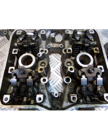 culasse avant moto honda vfr 750 rc24