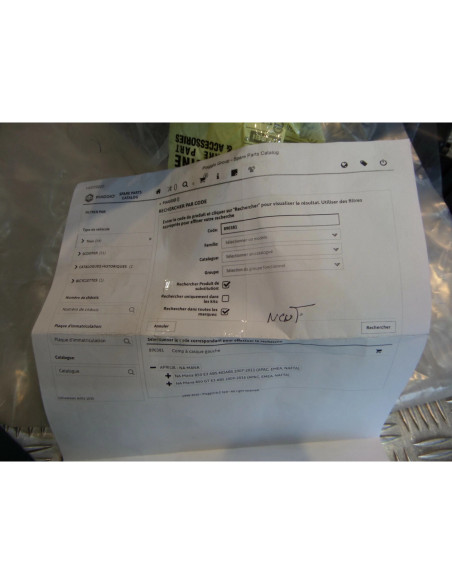 cache coffre logement casque moto aprilia 850 na mana gt ref 890381