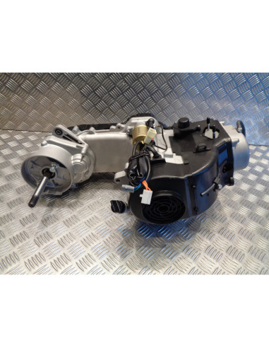 moteur complet scooter chinois 50 gy6 4 temps efi injection 139 qmb 10 pouces ar