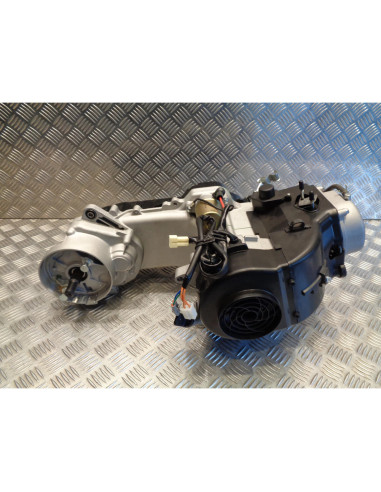 moteur complet scooter chinois 50 gy6 4 temps efi injection 139 qmb 10 pouces ar