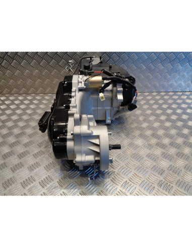 moteur complet scooter chinois 50 gy6 4 temps efi injection 139 qmb 10 pouces ar