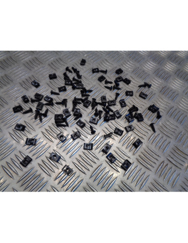 kit 50 vis carrosserie carenage cache avec 50 ecrou clips en u scooter moto quad