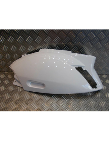 cache plastique coque gauche carenage lateral scooter piaggio 50 zip apres 2000
