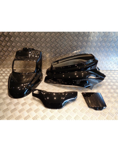 kit carrosserie cache 4 carenage noir brillant scooter mbk 50 booster bws apres
