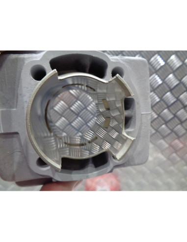 cylindre piston diam 46 mm airsal t6 racing 02022546 mobylette cyclomoteur peuge