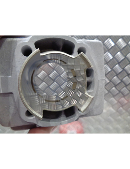 cylindre piston diam 46 mm airsal t6 racing 02022546 mobylette cyclomoteur peuge