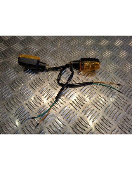 2 x clignotant universel adaptable 10w 12v cabochon orange moto scooter quad