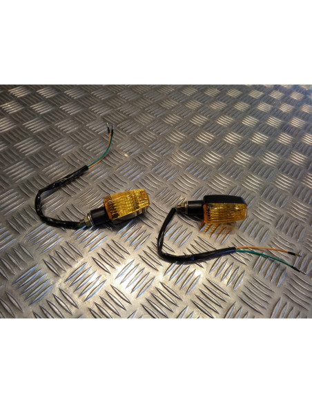 2 x clignotant universel adaptable 10w 12v cabochon orange moto scooter quad