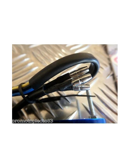 feu arriere universel oval bleu eclairage rouge 15 leds pour scooter moto quad