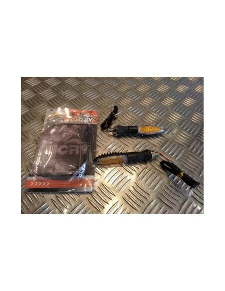 jeu de 2 clignotant led univesel adaptable scooter moto 2 roues quad