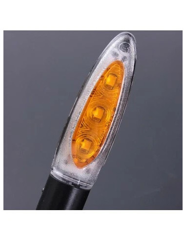 jeu de 2 clignotant led univesel adaptable scooter moto 2 roues quad
