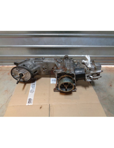 moteur scooter yamaha xc 300 versity h314e av2005 16455kms