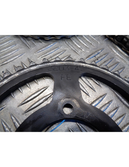 kit chaine pignon 14 x couronne 45 dents moto yamaha 125 ybr lbpre07 apres 2008