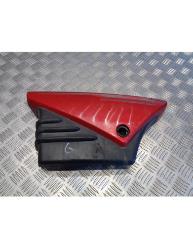 cache lateral gauche moto yamaha 125 ybr lbpre07 apres 2008