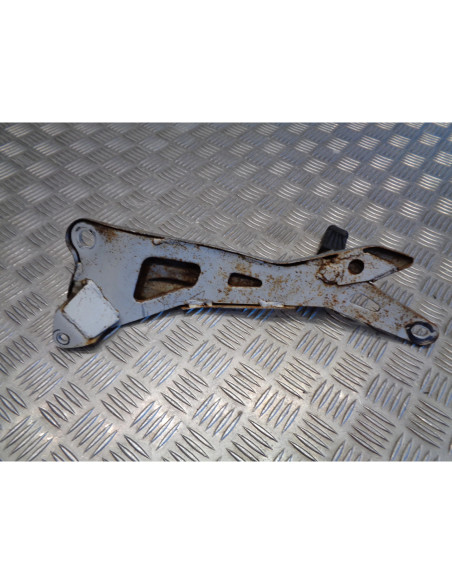 platine repose cale pied arriere droit moto yamaha 125 ybr lbpre07 apres 2008