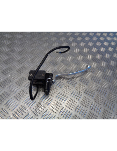 maitre cylindre frein avant moto yamaha 125 ybr lbpre07 apres 2008