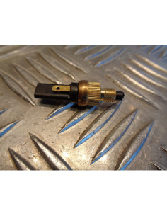 capteur 6 mm cocotte frein avant arriere embrayage contacteur feu stop demarrage