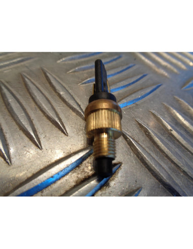 capteur 6 mm cocotte frein avant arriere embrayage contacteur feu stop demarrage