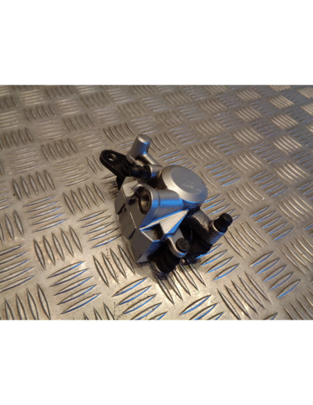 etrier frein avant moto yamaha 125 ybr lbpre07 apres 2008