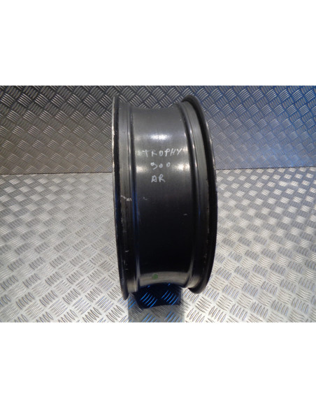 roue jante arriere moto triumph 900 trophy t336