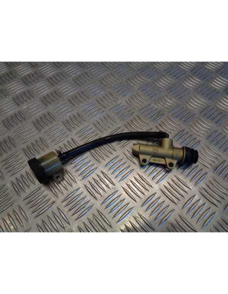 maitre cylindre frein arriere moto ducati 620 ie monster