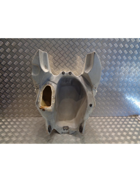 reservoir essence origine moto aprilia etv 1000 caponord