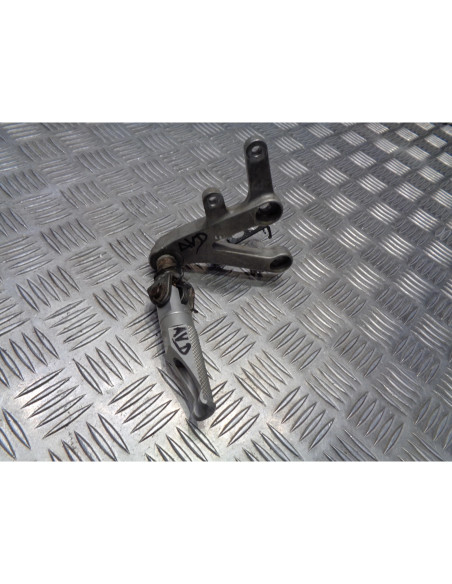 platine repose cale pied avant droit moto honda cbr 929 rr fireblade sc44
