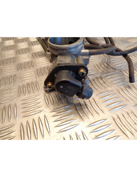 rampe papillon injection capteur tps moto honda cbr 929 rr fireblade sc44
