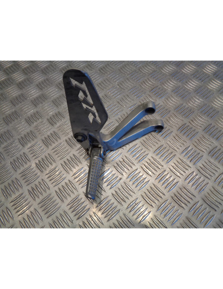 platine repose cale pied arriere droit moto honda cbr 929 rr fireblade sc44