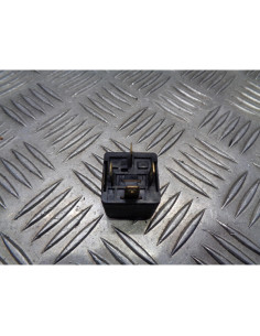 relais electrique 5se-h1951-00 scooter yamaha xc 300 versity h314e av2005 2