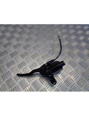 maitre cylindre frein avant scooter yamaha xc 300 versity h314e av2005