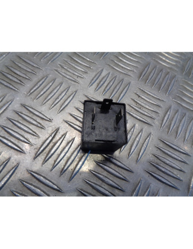 centrale clignotant moto triumph 900 trophy t336