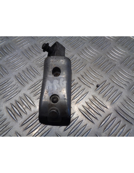 cale repose pied arriere gauche moto triumph 900 trophy t336