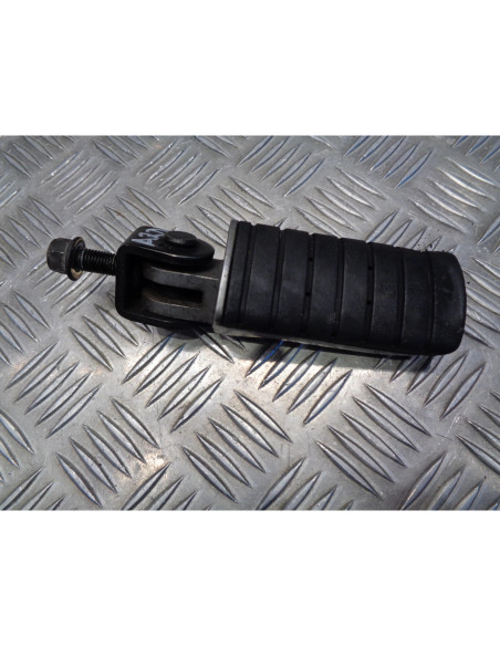 cale repose pied arriere droit moto triumph 900 trophy t336
