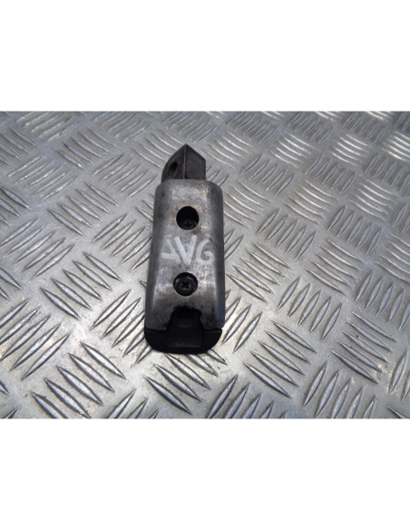 repose cale pied avant gauche moto triumph 900 trophy t336