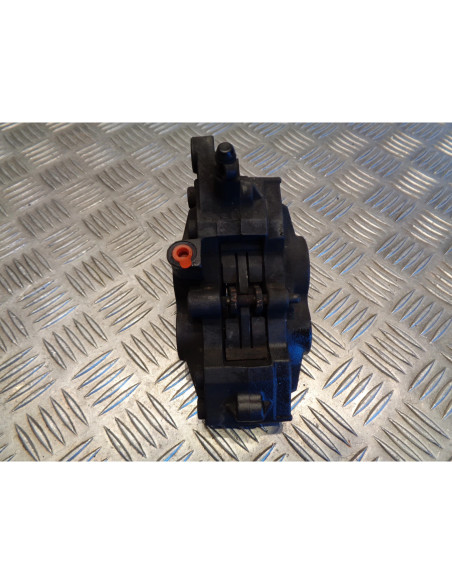 etrier de frein avant gauche moto triumph 900 trophy t336