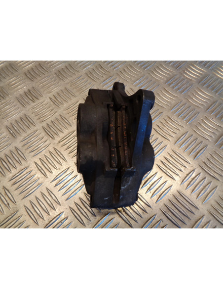 etrier de frein avant gauche moto triumph 900 trophy t336