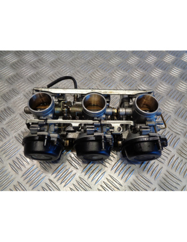 rampe carburateur moto triumph 900 trophy t336