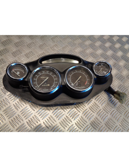 compteur vitesse tableau bord moto triumph 900 trophy t336