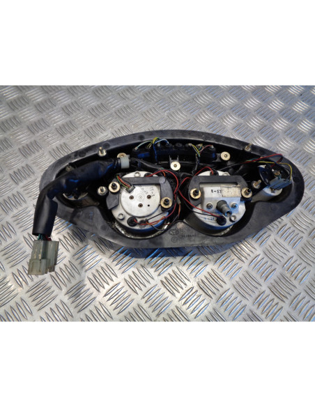 compteur vitesse tableau bord moto triumph 900 trophy t336