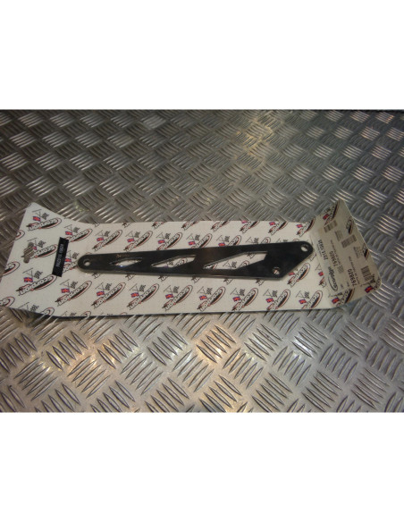 patte fixation pot silencieux echappement scorpion moto kawasaki z 750 769820 lb