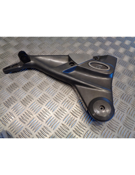 platine pour repose cale pied gauche moto triumph 900 trophy t336