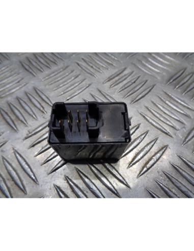 centrale clignotant moto suzuki gsf 600 bandit js1a8 2000 - 04