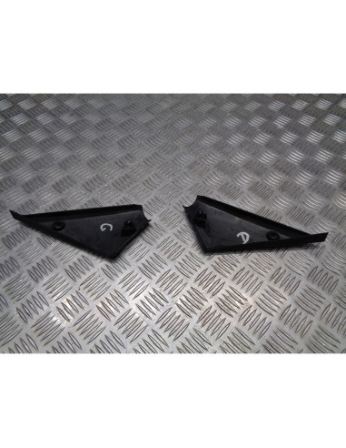 2 petit cache triangle avant moto suzuki gsf 600 bandit js1a8 2000 - 04