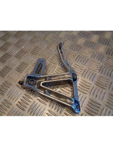 platine repose cale pied arriere gauche moto yamaha fzs 600 fazer jyarj02 1998 -