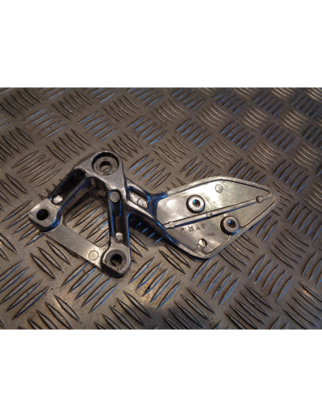 platine repose cale pied avant gauche moto yamaha fzs 600 fazer jyarj02 1998 - 0