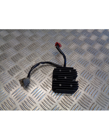regulateur charge batterie moto honda nx 650 dominator rd02