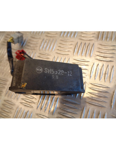 regulateur charge batterie moto honda nx 650 dominator rd02