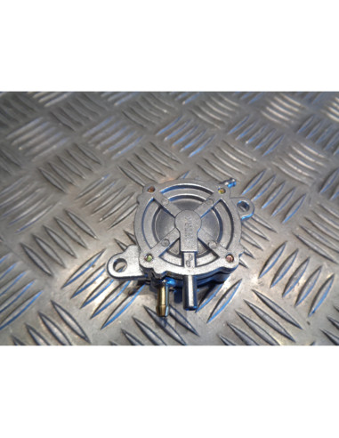 pompe essence depression robinet scooter peugeot 80 50 100 125 sv sym jonway 15